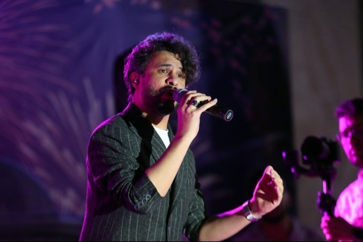 کنسرت رایگان مصطفی راغب در جشن روز همدان+فیلم