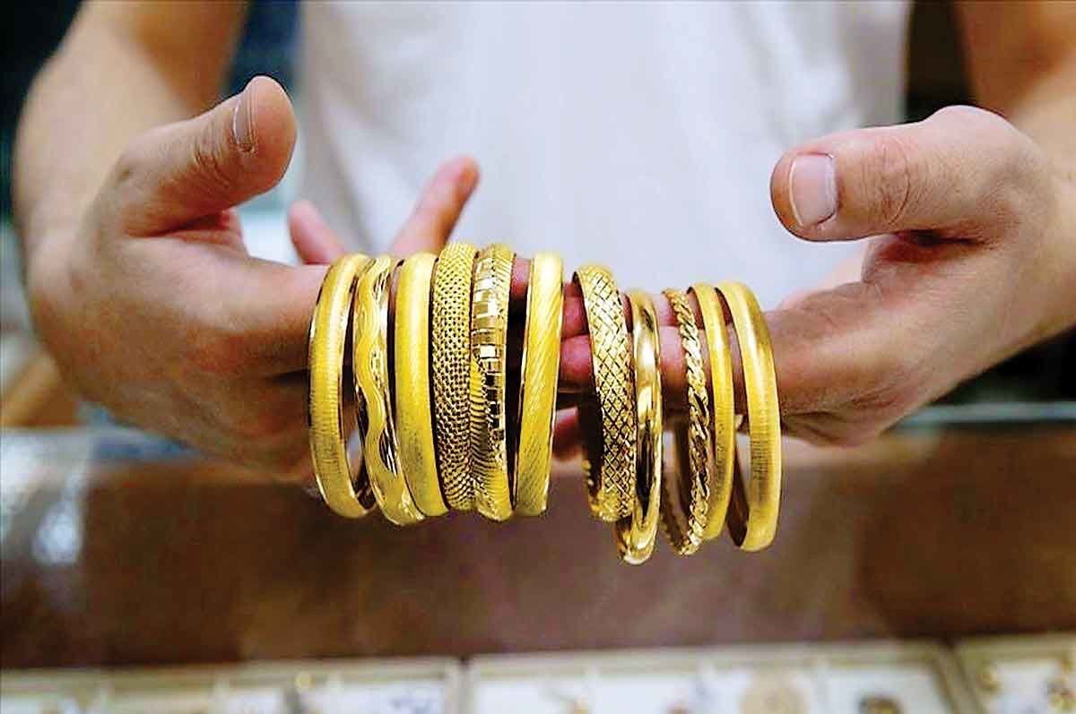 طلا بخریم یا قیمتها کاهش می یابد؟ | توصیه مهم به مردم درباره خرید طلا