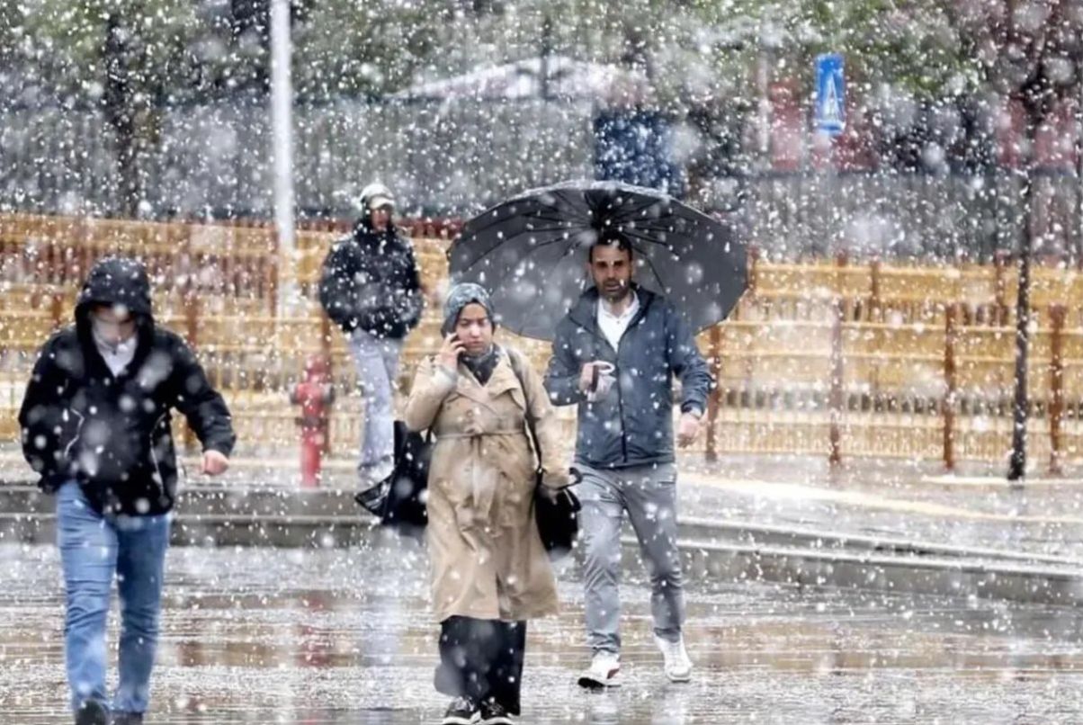 بارش سنگین برف و باران از شنبه در این مناطق کشور