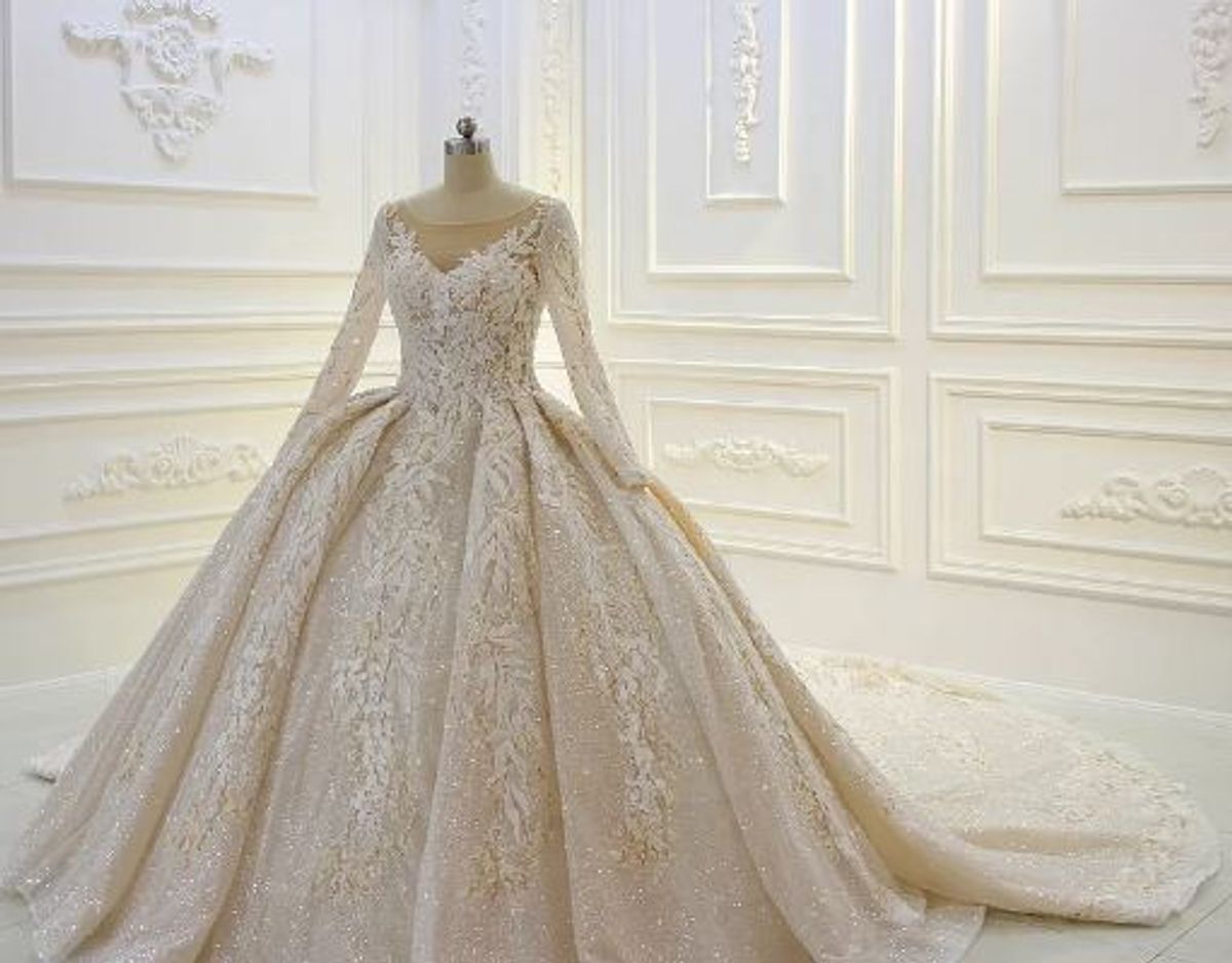 نگاهی به استایل‌های لوکس و جذاب عروس دامادهای سینما!