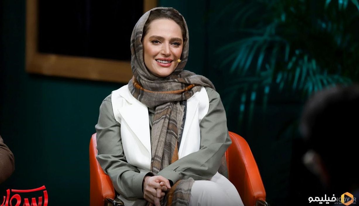 جشن تولد ساده و هنری نگین معتضدی کنار ساحل دریا