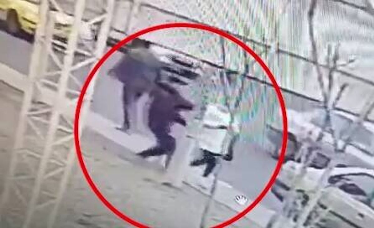 زورگیری وحشیانه از دختر جوان در محله بدنام اسلامشهر+فیلم