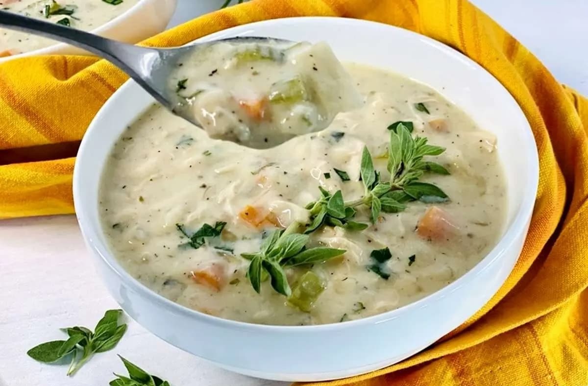 طرز تهیه سوپ سرد با گندم؛ رقیب جدی آبدوغ خیار در تابستان