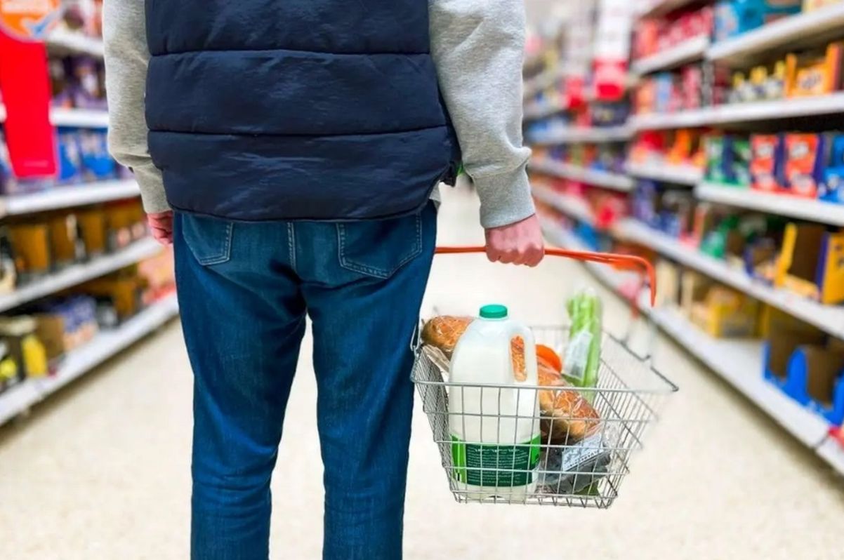 اعتبار یارانه کالابرگ آماده خرید شد| دهکهای اول تا سوم میتوانند 11 قلم کالا دریافت کنند