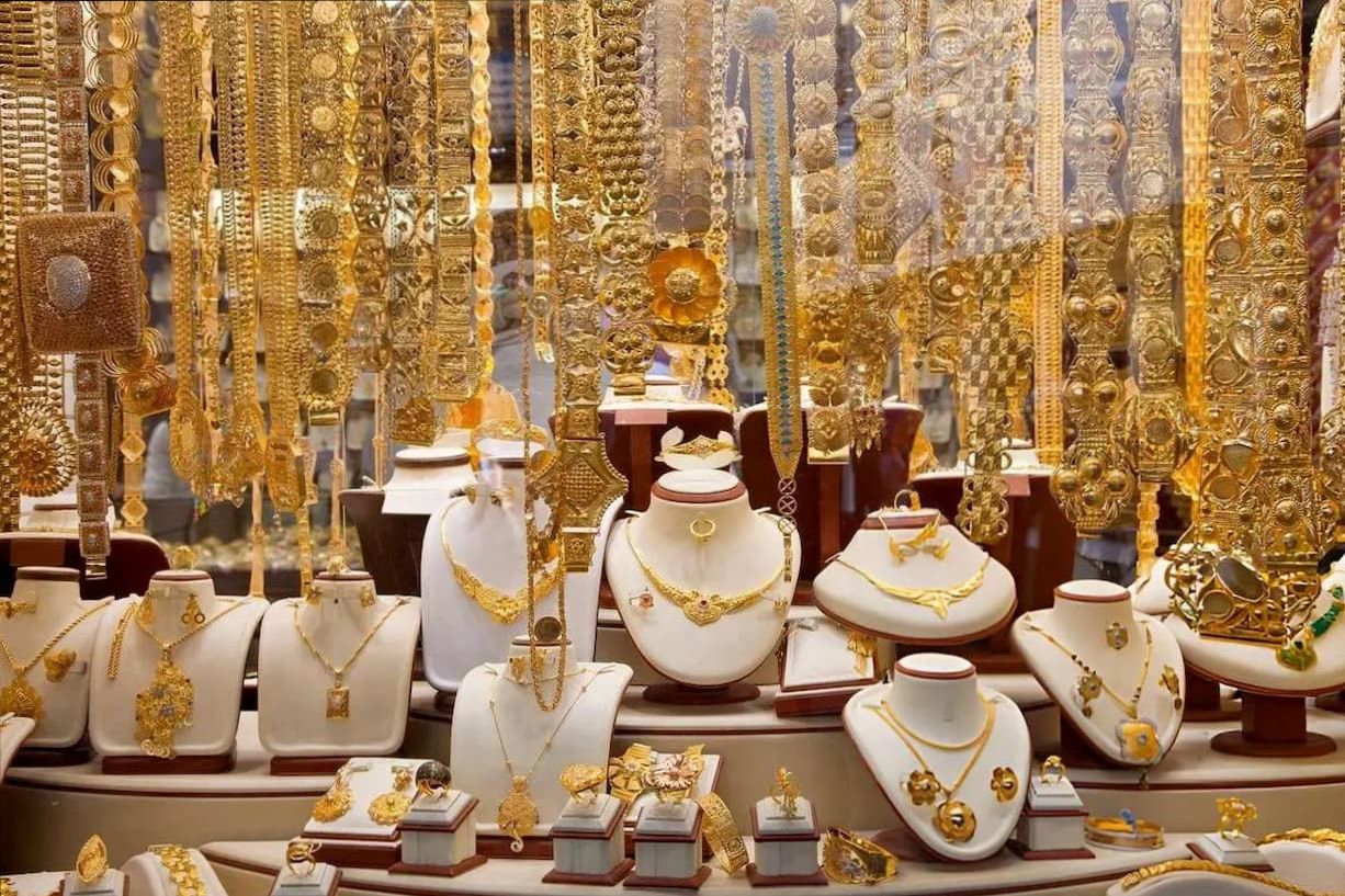 پیش بینی قیمت طلا و سکه امروز یکشنبه 20 مهر 1404؛ تداوم ریزش نرخ طلا؟