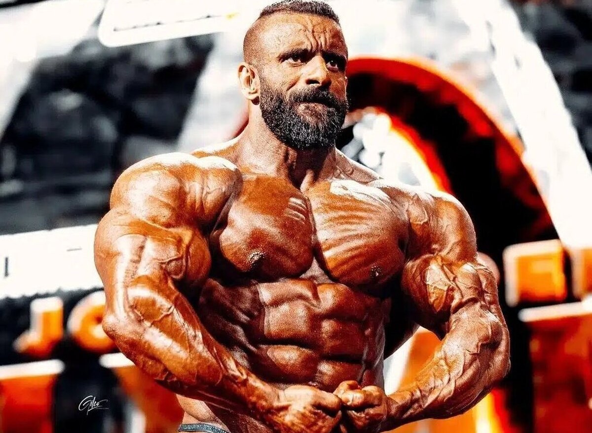 طوفان هادی چوپان در مسترالمپیا 2025؛ گرگ ایرانی به جمع سه نامزد نهایی رسید