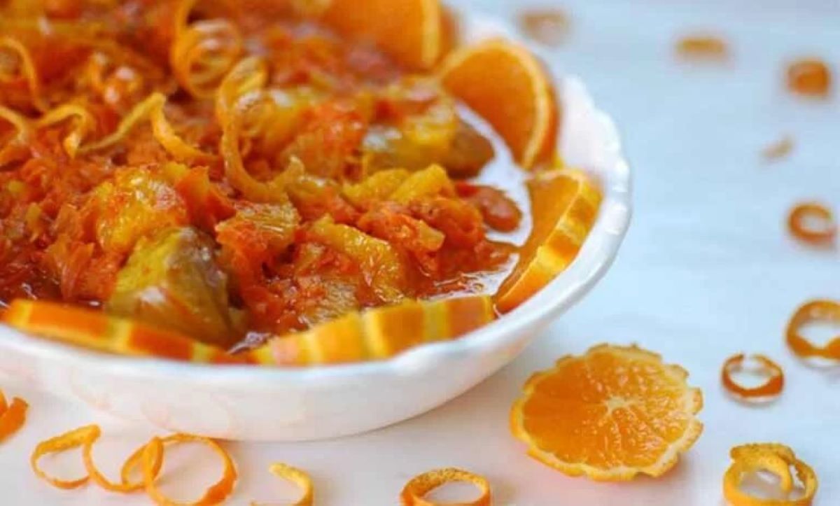 طرز تهیه مرغ با نارنگی؛ طعم پاییز در هر لقمه