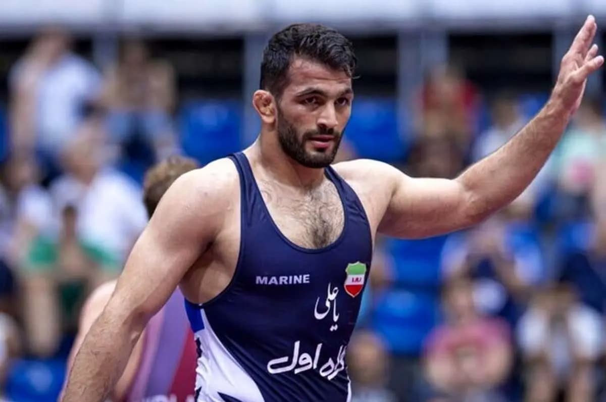 استوری خاص و متفاوت حسن یزدانی برای درگذشت امامعلی حبیبی