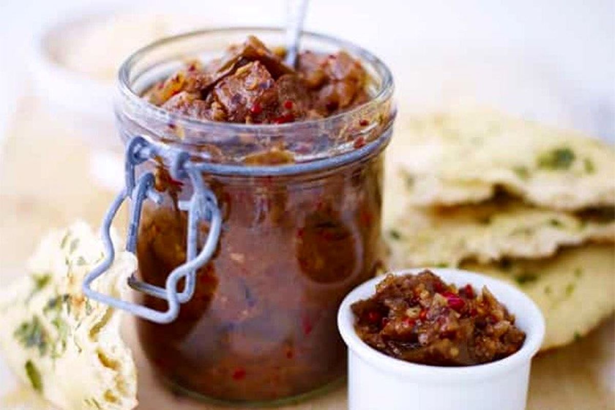 طرز تهیه ترشی لیته با تمر هندی و رب انار؛ طعمی متفاوت و دلچسب