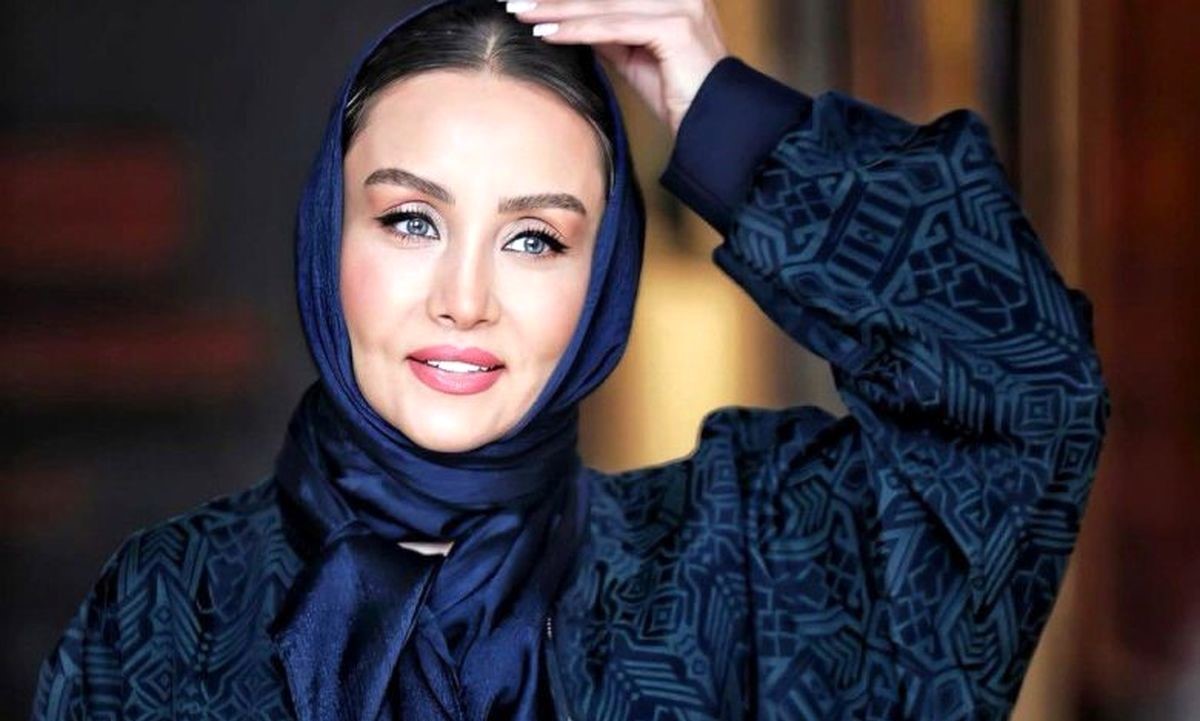 وفاداری مادر حدیث فولادوند:⁨ ⁨ مادرم بعد از پدرم با اینکه ۲۹ سالش بود هیچوقت بخاطر ما ازدواج نکرد