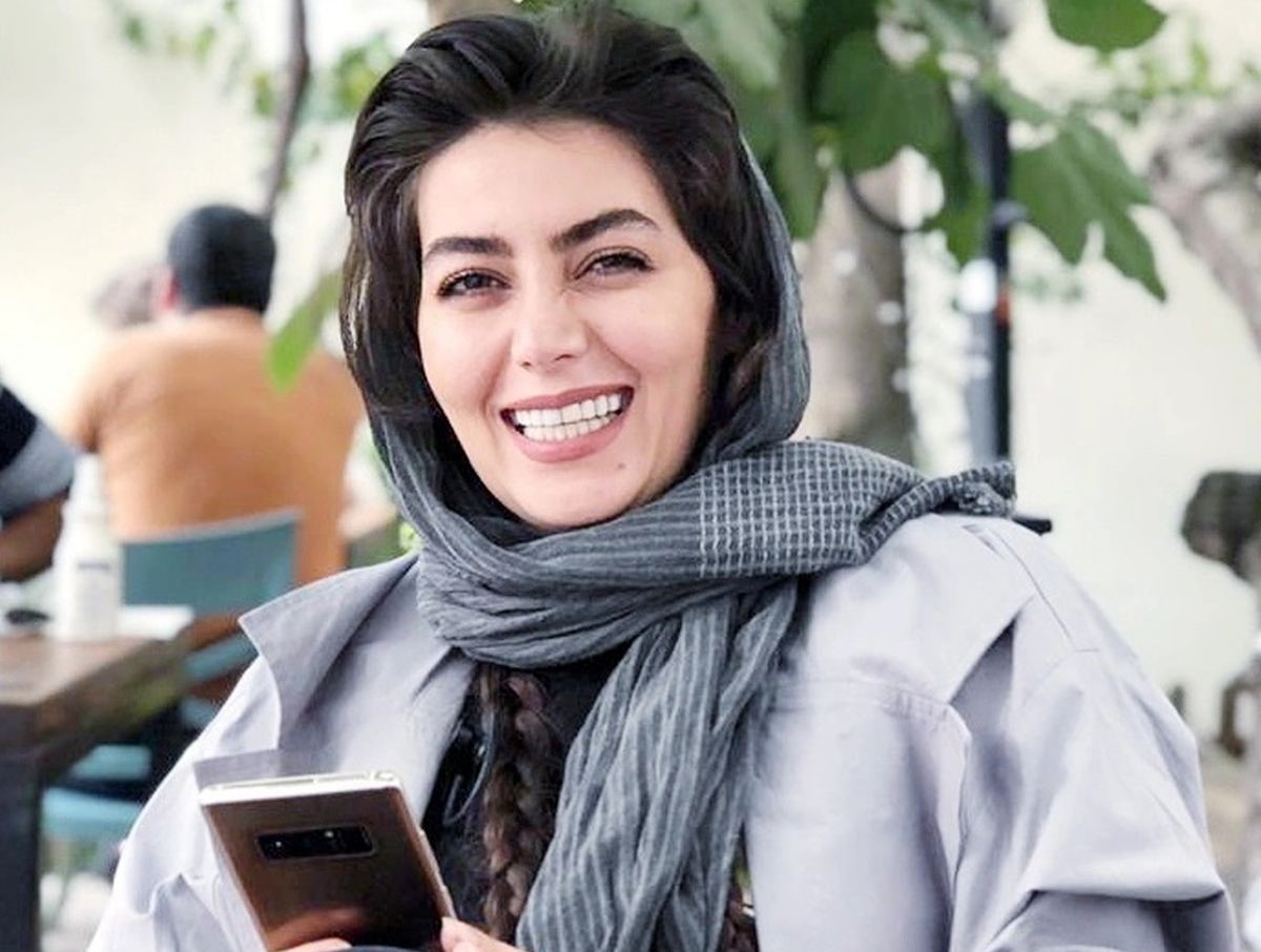 تیپ ورزشی هدیه بازوند بازیگر سریال نون خ در باشگاه انقلاب