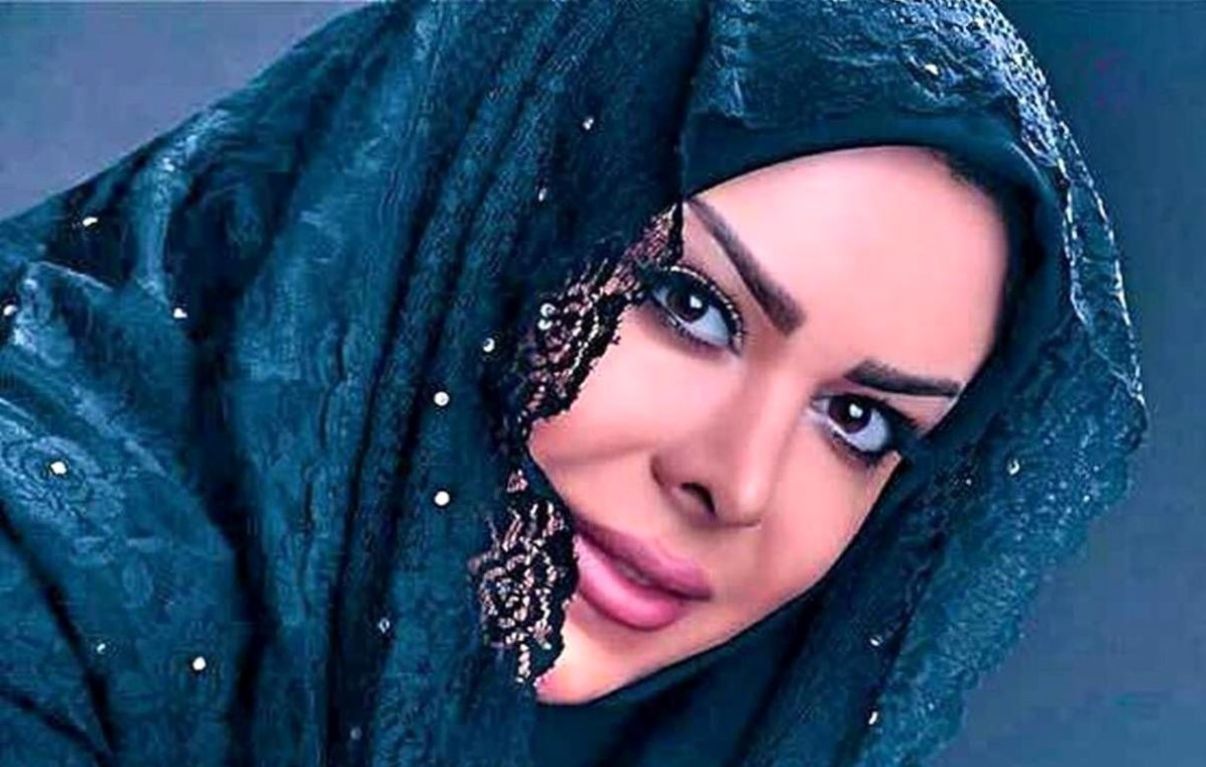 صحبت های عجیب فلور نظری با استایل خاص در آلمان؛ خسته شدم، میخوام راحت و آزاد باشم