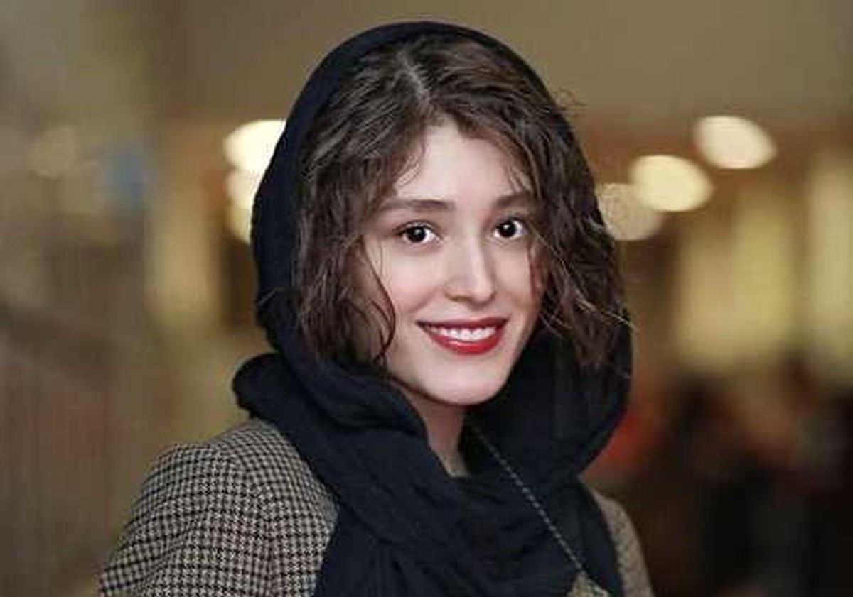 عکس خانواده افغانستانی فرشته حسینی، قاب 6 نفره زیبا