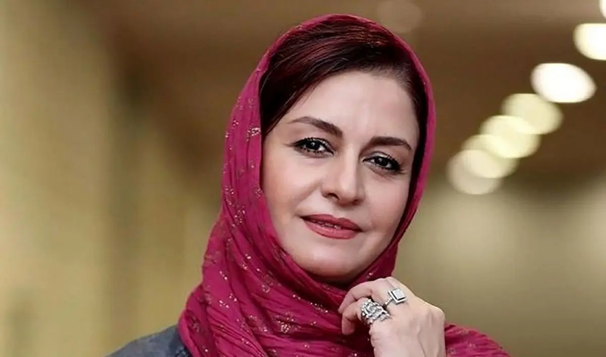 تولد مریلا‌ زارعی در کنار برادر و خواهرش ملیکا