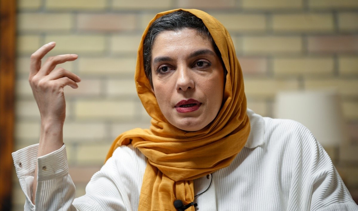 ناراحتی الیکا عبدالرزاقی از سوال مجری تلویزیون؛ کی گفته توی شغل ما فساد وجود داره؟! من که چیزی ندیدم