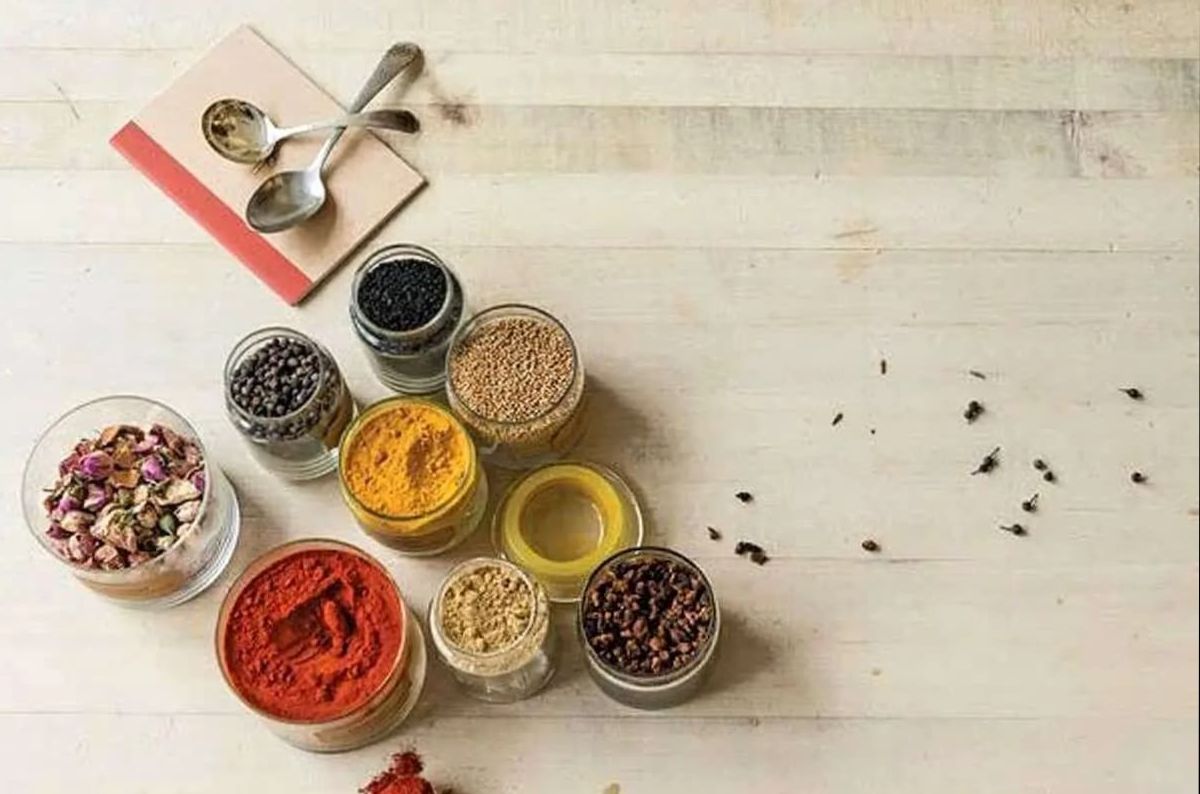 ادویههای جادویی قیمه و قرمه سبزی را در خانه بهراحتی درست کنید