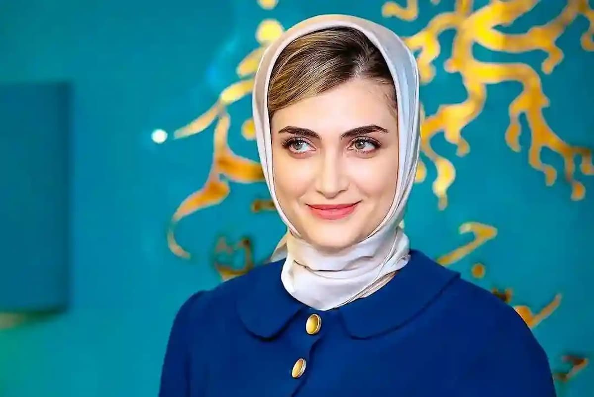 خندههای عصبی الناز ملک زیر مشت و لگد! +فیلم