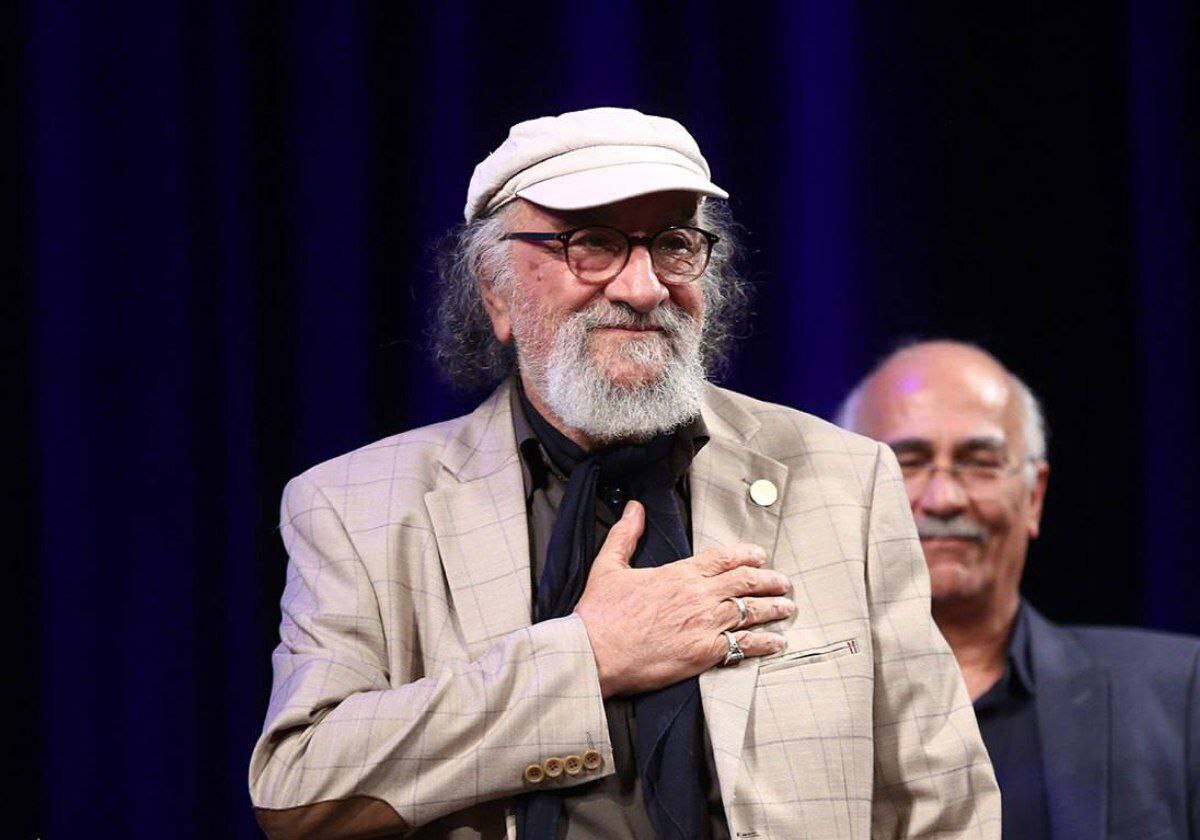 داریوش ارجمند: خواستگاری من از فرشته با کارت دعوت عروسی!