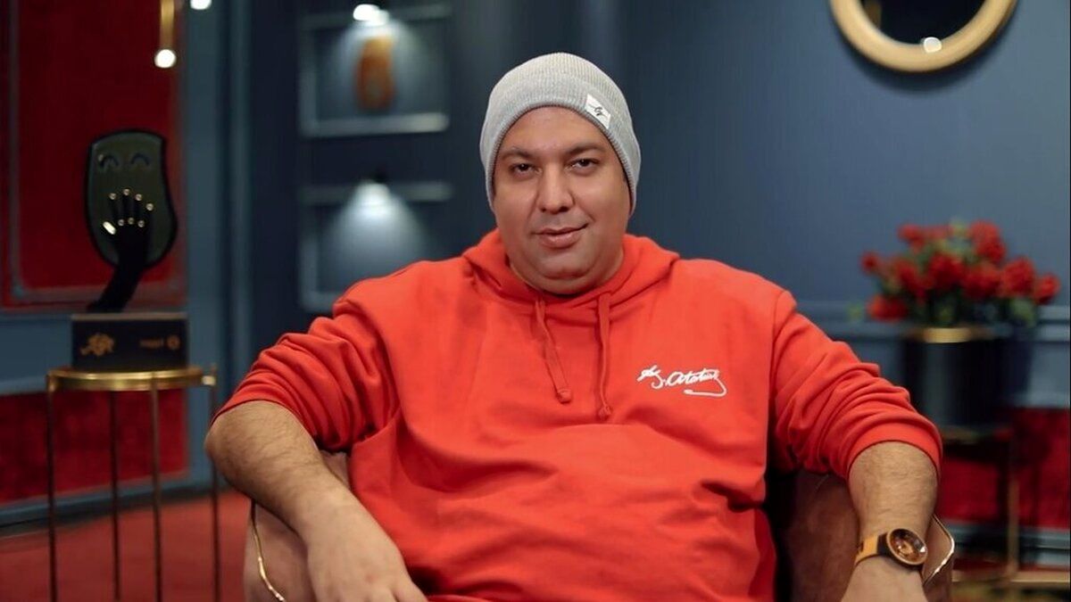 تماس تصویری عاشقانه علی اوجی با نرگس محمدی در پشت صحنه جوکر؛ لحظانی از دخالت‌های خنده‌دار حامد آهنگی و مجید واشقانی