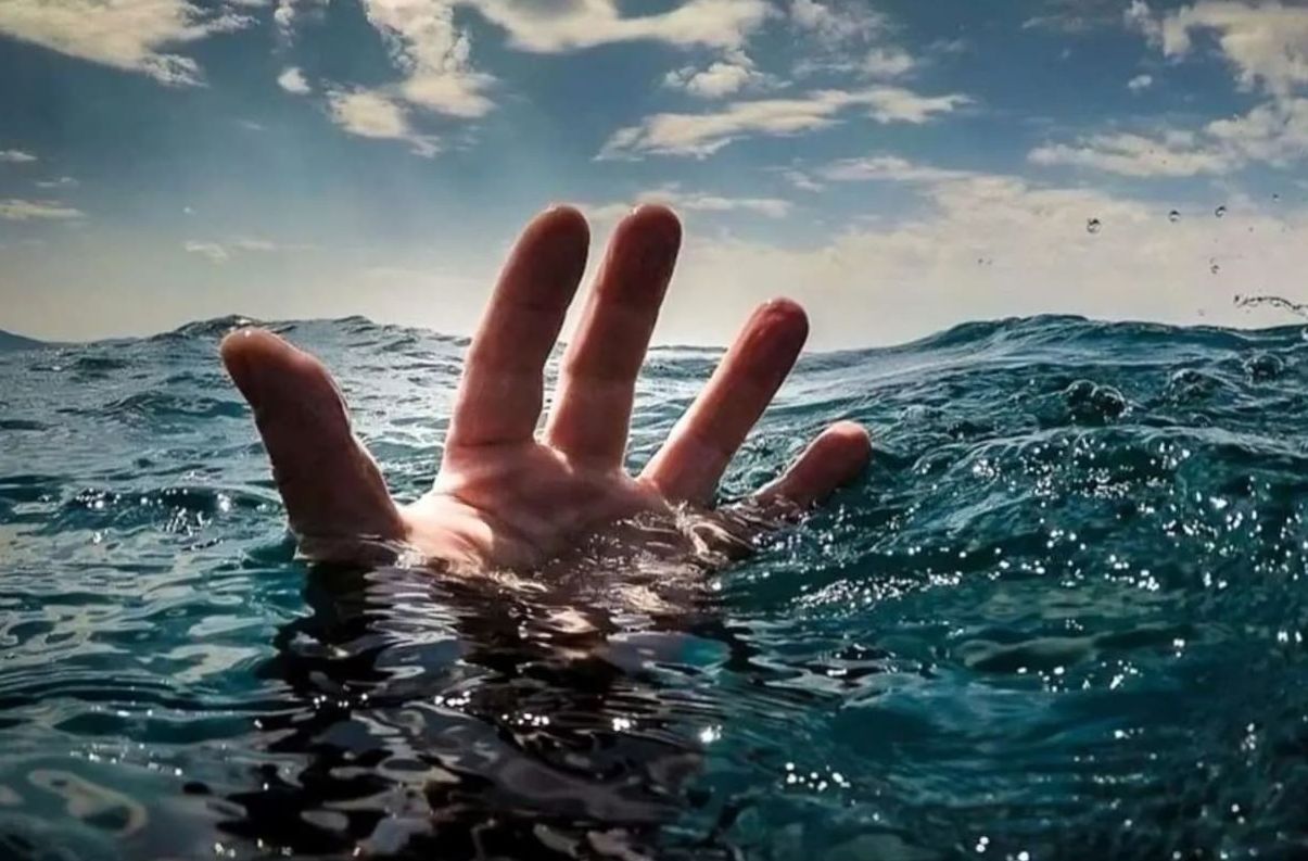 خبر داغ حوادث امروز| دختر 22 ساله در آب‌های ساحلی نوشهر ناپدید شد