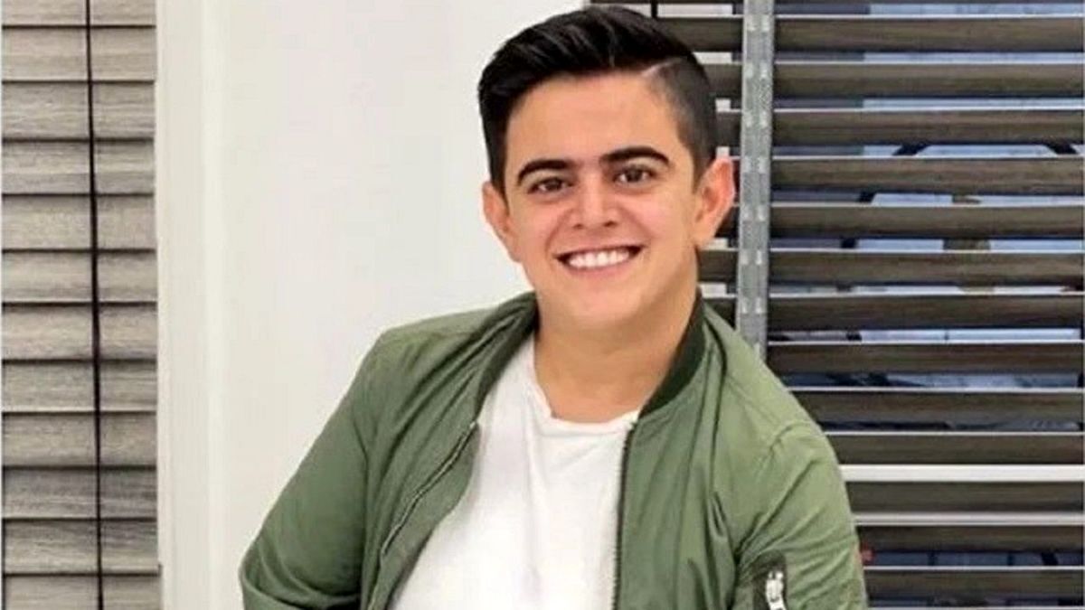 امیرمحمد متقیان با تفریحات خاص در کیش؛ سبک زندگی لاکچریاش خبرساز شد