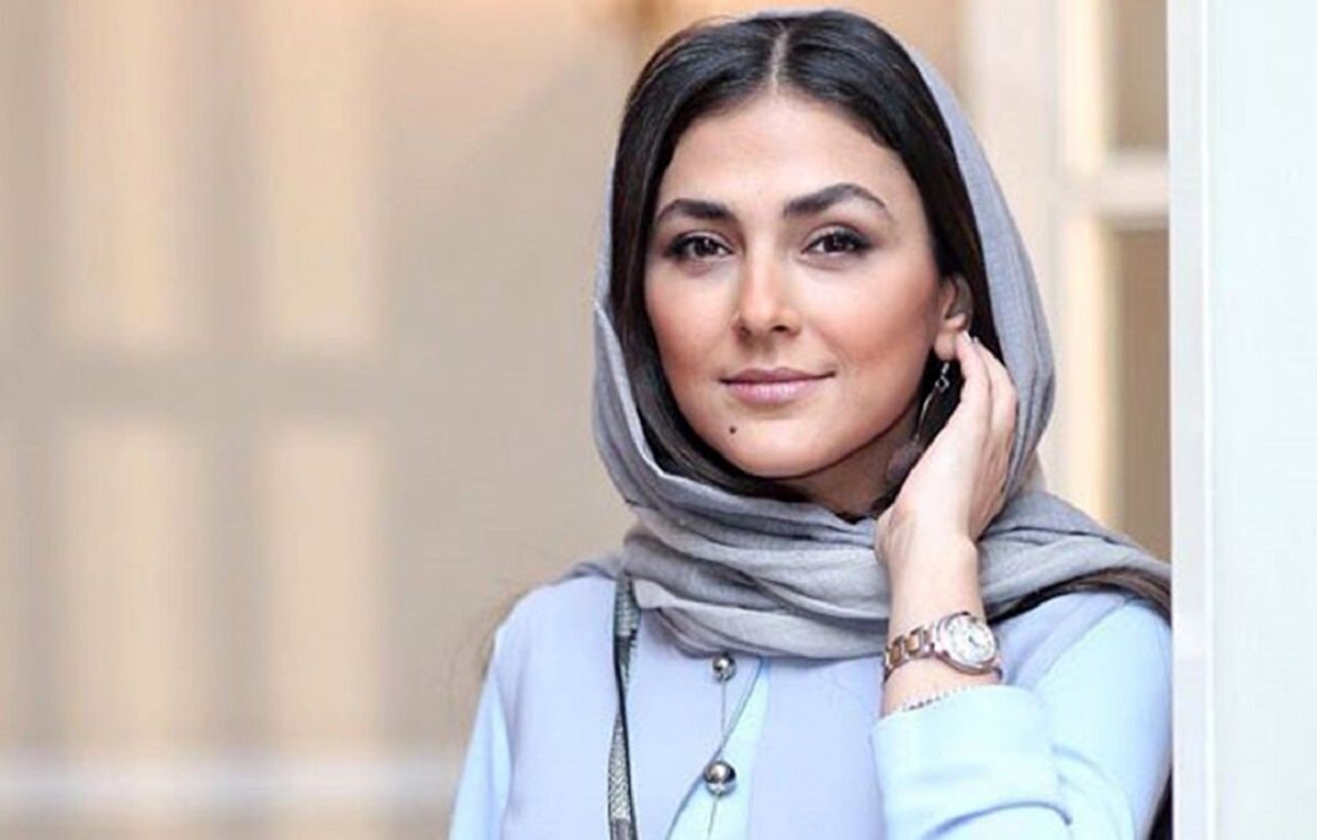 استایل خاص هدی زین العابدین در کاخ جشنواره فیلم فجر