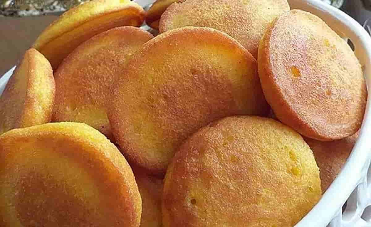 طرز تهیه کیک قاشقی فوری بدون فر