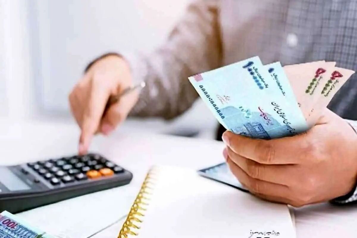 میزان حداقل حقوق برای سال ۱۴۰۴ تعیین شد | بازنشستگان و حقوقبگیران چه مبلغی دریافت خواهند کرد؟