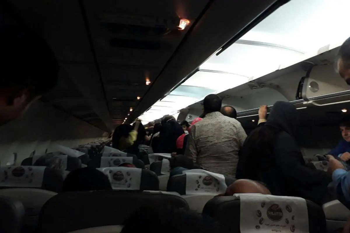 نقص فنی در هواپیمای پرواز تهران- اهواز | حبس مسافران