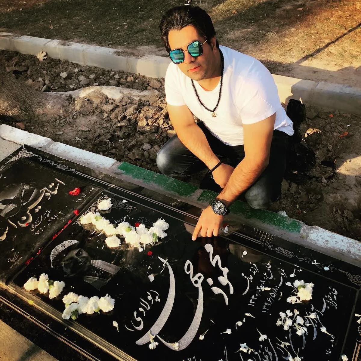 پیکر امید جهان در خوزستان به خاک سپرده می‌شود یا تهران؟