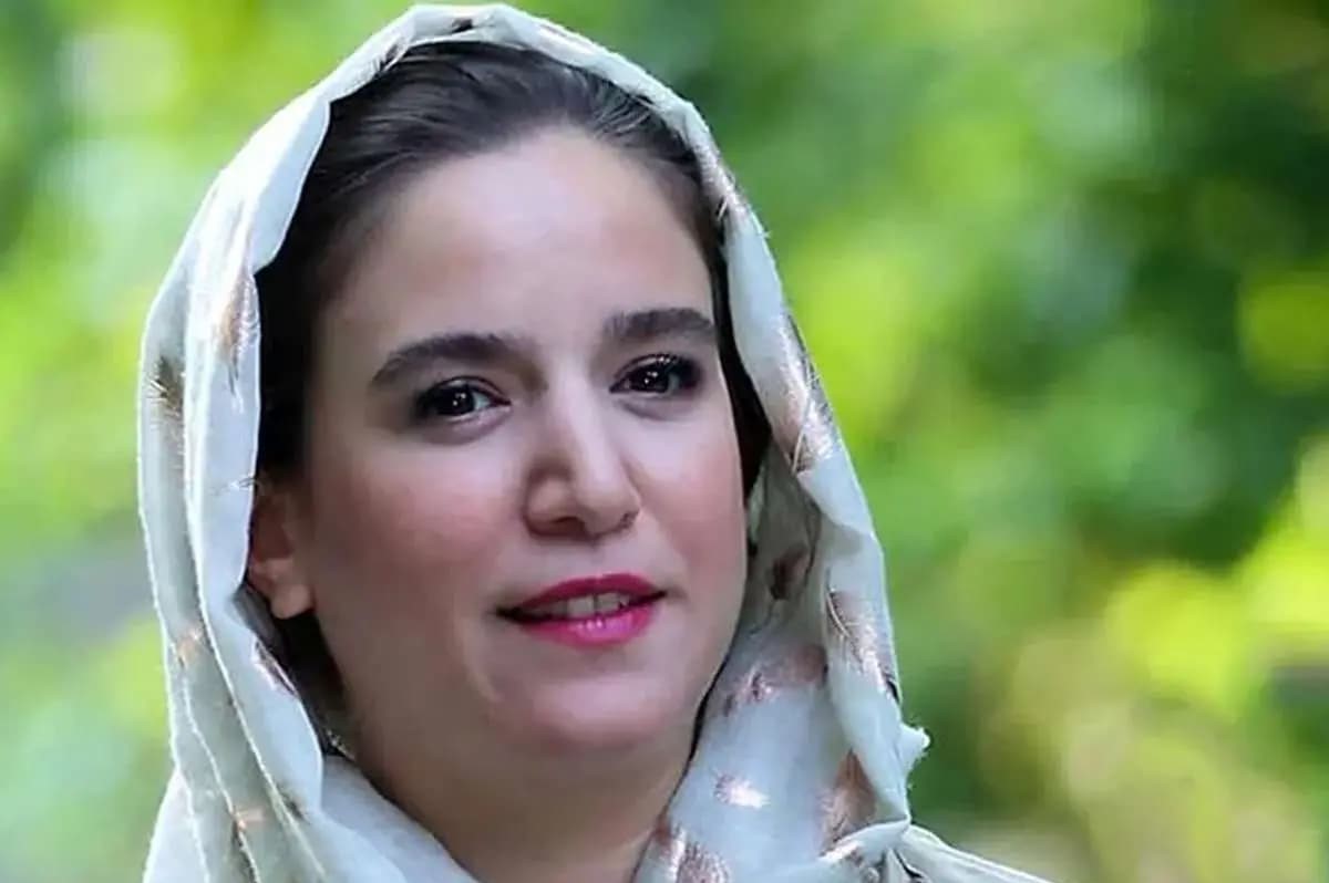 جشن تولد ۴۰ سالگی ستاره پسیانی با کیک ساده خانگی