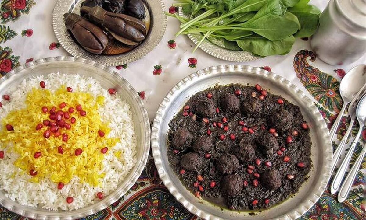 طرز تهیه خورش اناربیج به روش گیلانی؛ شب چله با طعمی بینظیر! | خورش اناربیج گیلانی؛ یک گزینه عالی برای شب چله!