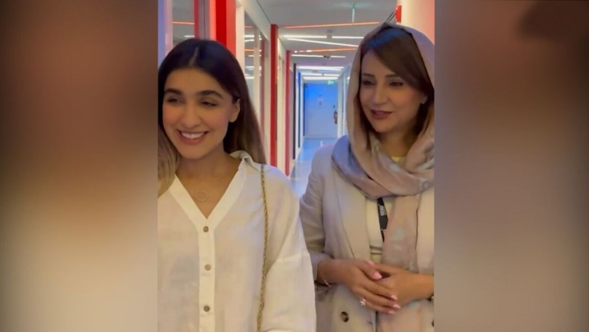 گفت‌وگوی اختصاصی شبنم قلی‌ خانی با همسر سردار آزمون در رادیوی دبی