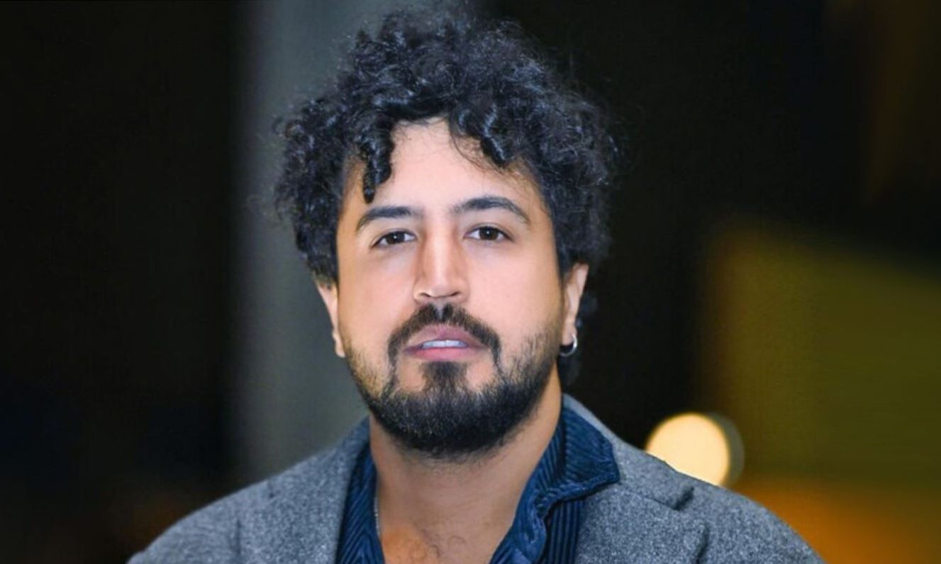 عکس هنری مهرداد صدیقیان در پارکینگ پربازدید شد