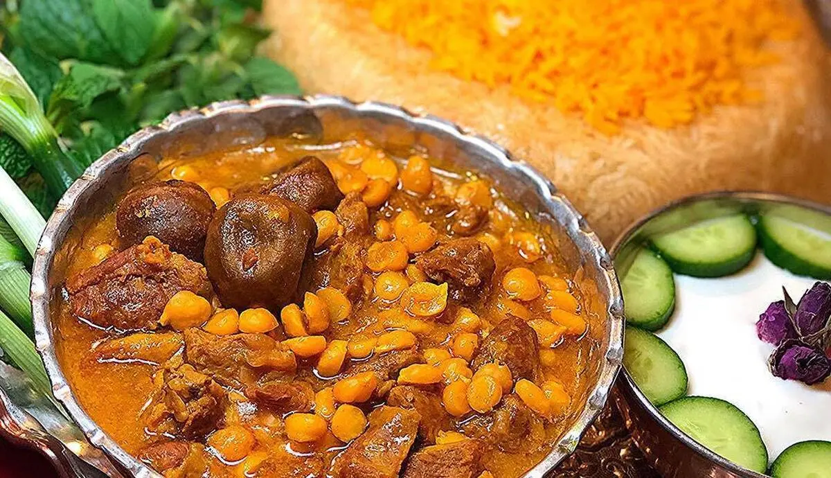 طرز تهیه قیمه نخود یزدی؛ تفاوت قیمه نخود با خورشت قیمه معمولی